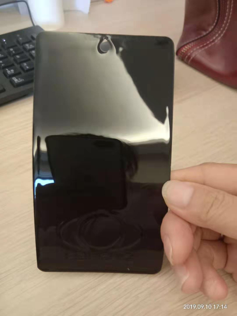 Recubrimiento en polvo de color negro liso de alto brillo para cubo de rueda