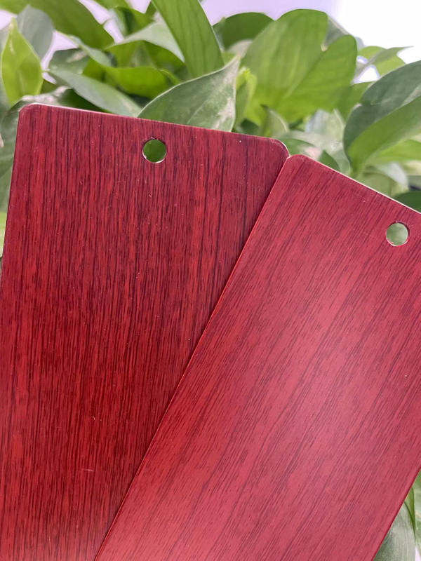 Pintura de recubrimiento en polvo con acabado de madera por sublimación